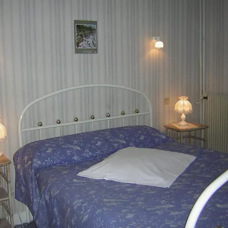 A L'amarante Отель *